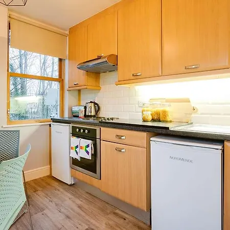 Hotel Griffith Halls Of